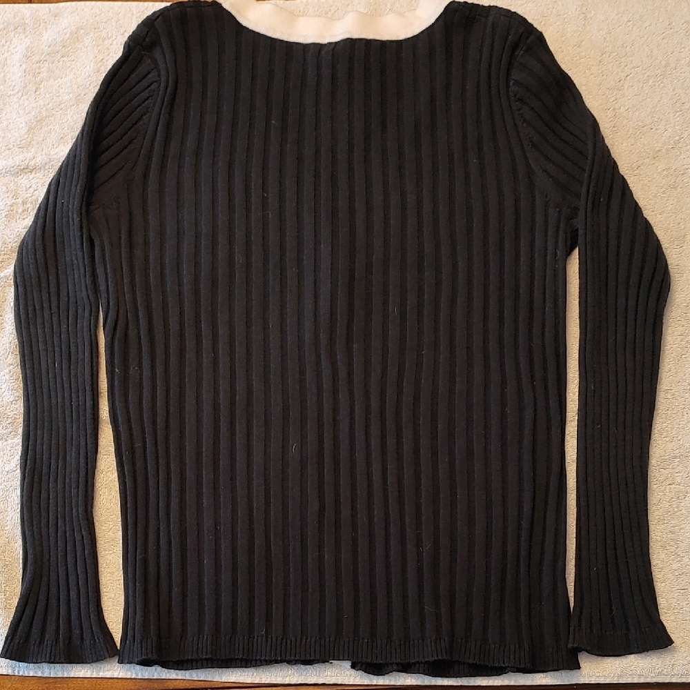 Cable & Gauge Black and White Cardigan Sweater - Picture 5 of 5